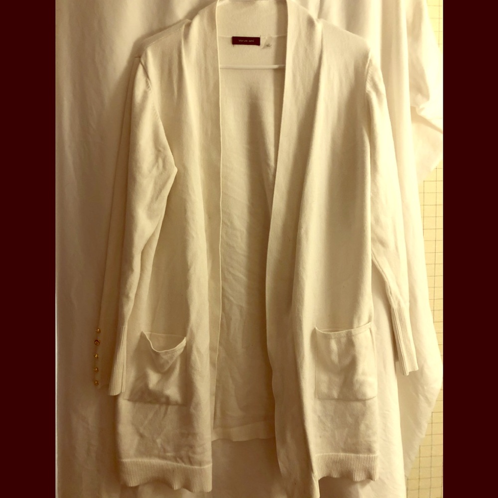 Clean white cotton cardigan with pockets